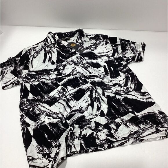 Level Ten Couture Shirt Men’s Camp Shirt Black White Resort L Rayon NWT - Picture 1 of 8